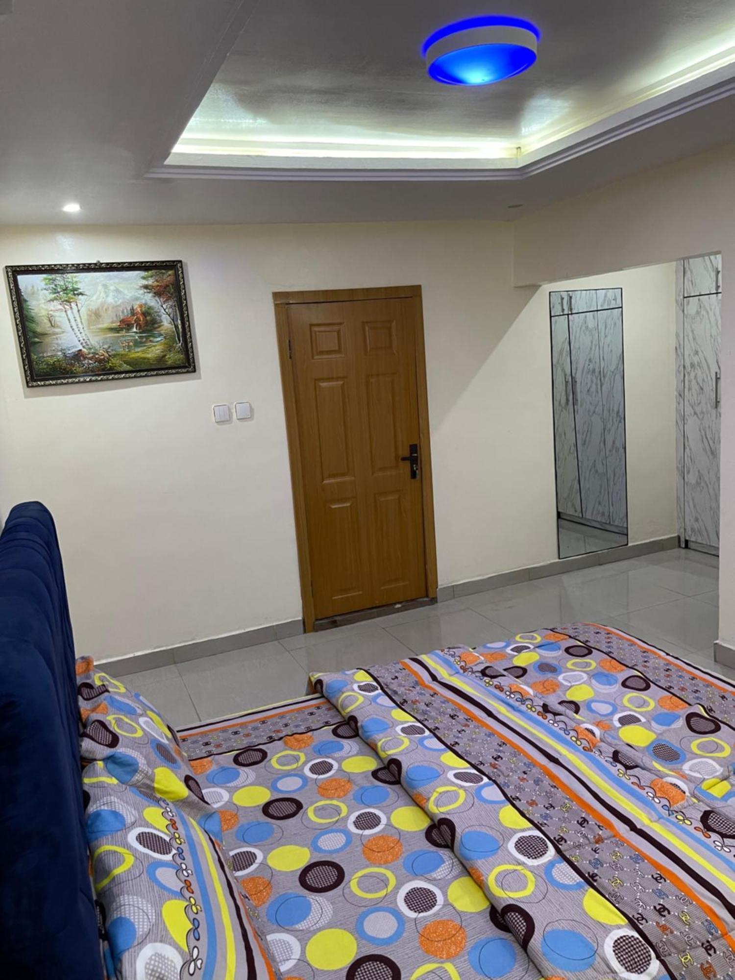 24-Hour Electricity An Entire Stylish 4-Bedroom Bungalow Akure Luaran gambar