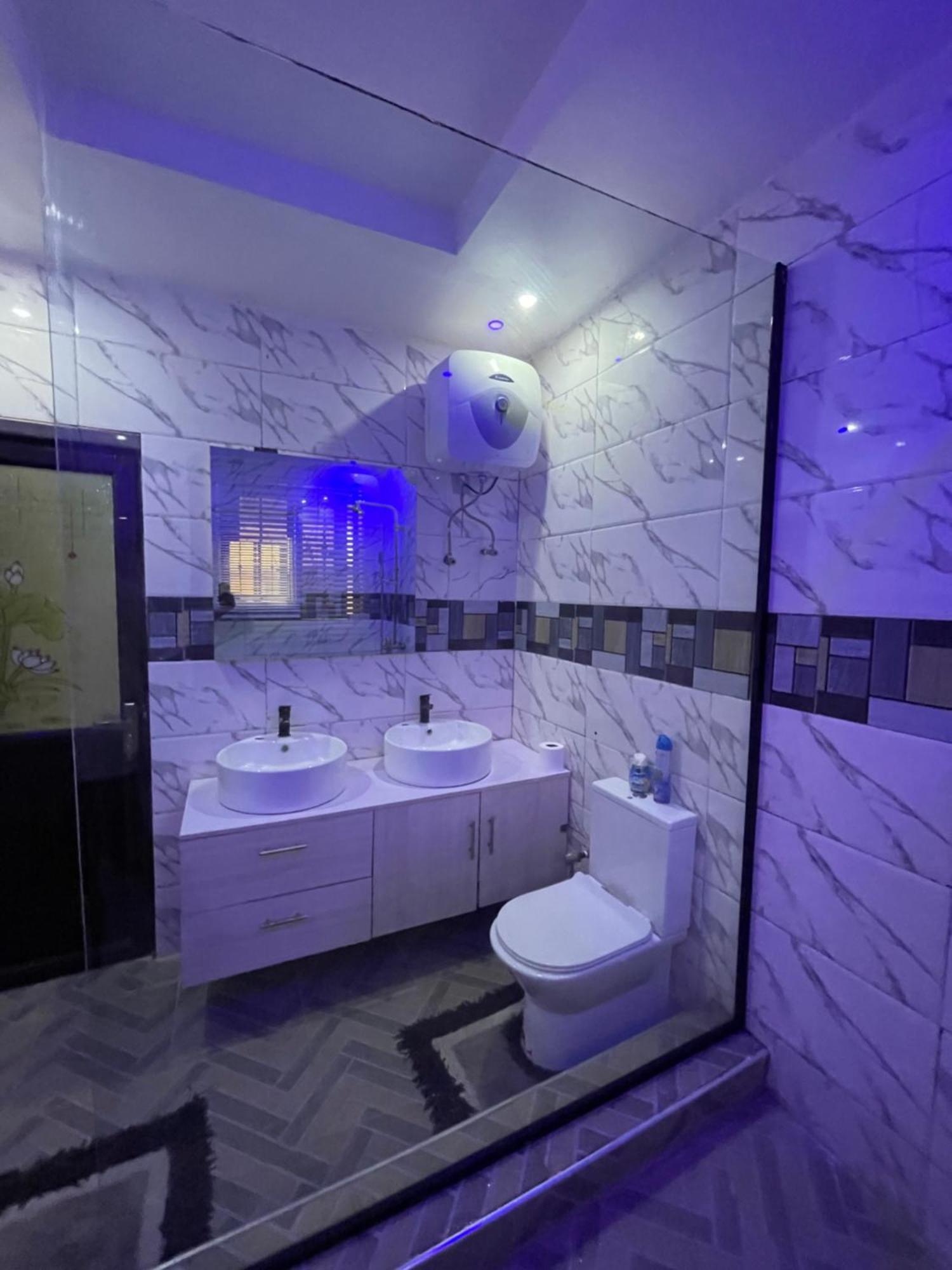24-Hour Electricity An Entire Stylish 4-Bedroom Bungalow Akure Luaran gambar